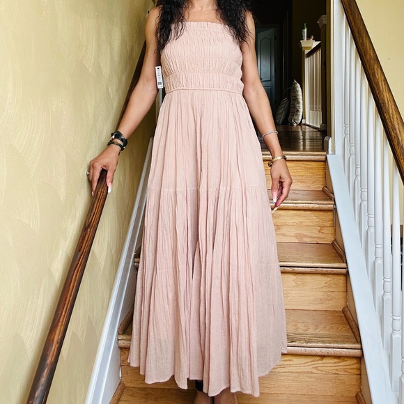 Joie Lesse Shirred Cotton-Gauze Midi Dress - Picture 4 of 10